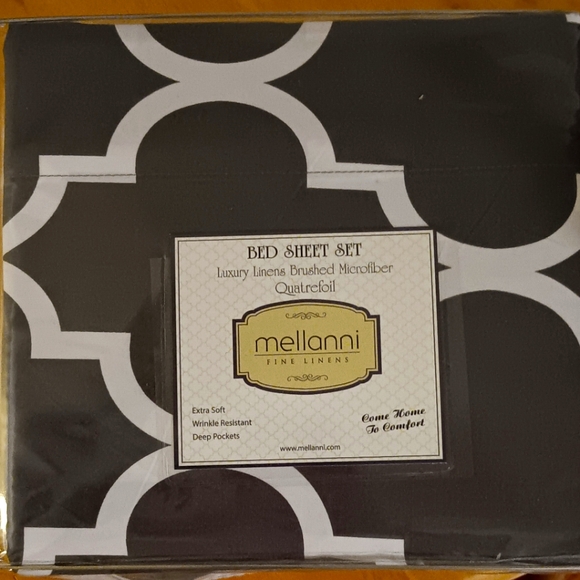 mellanni Other - Mellanni Queen 4 Piece Sheet Set